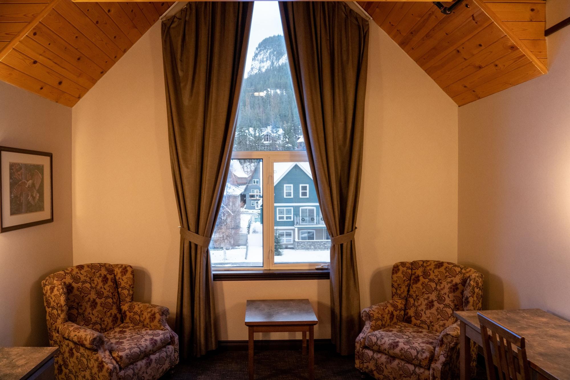 The Rundlestone Lodge Banff Exteriör bild